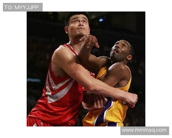 姚明与父母的篮球之路：从家乡到NBA的成长故事