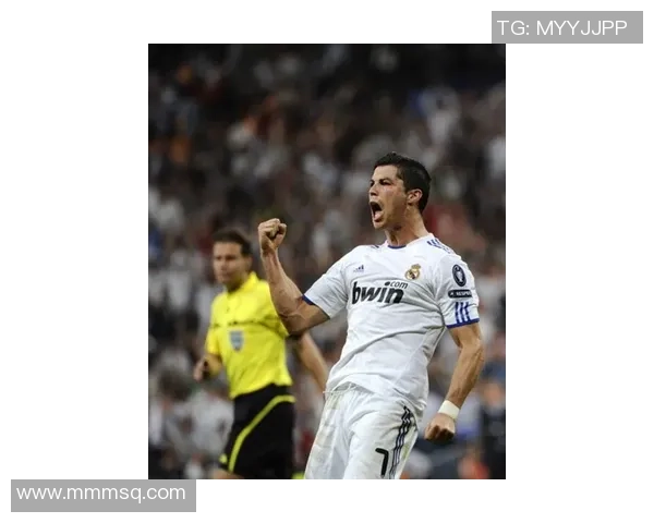 足总杯激战巴萨大胜巴黎圣日耳曼红牌事件引发全场热议与争议