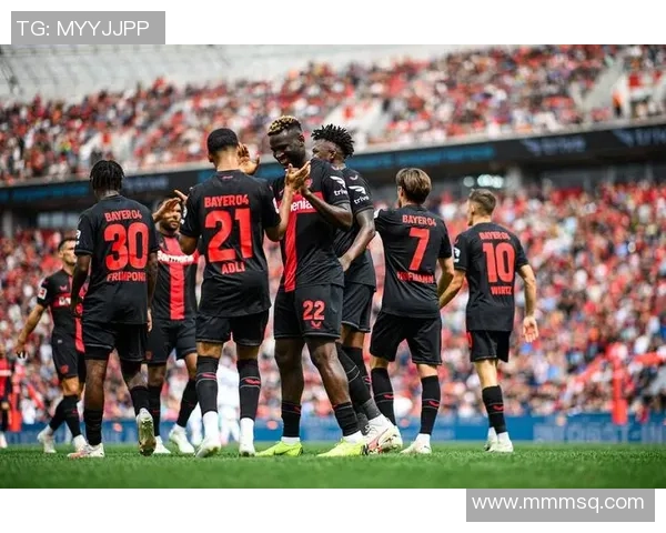 世界杯精彩对决里昂与利物浦1比1平局绝杀瞬间震撼全场十大进球回顾