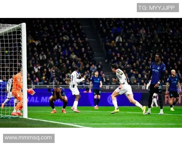 友谊赛曼城与尤文图斯激战成平局乌龙球瞬间引发全场热议 友谊赛曼城与尤文图斯激战成平局乌龙球瞬间引发全场热议